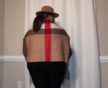 Load image into Gallery viewer, Jacket Tan Stripe Burberry print
